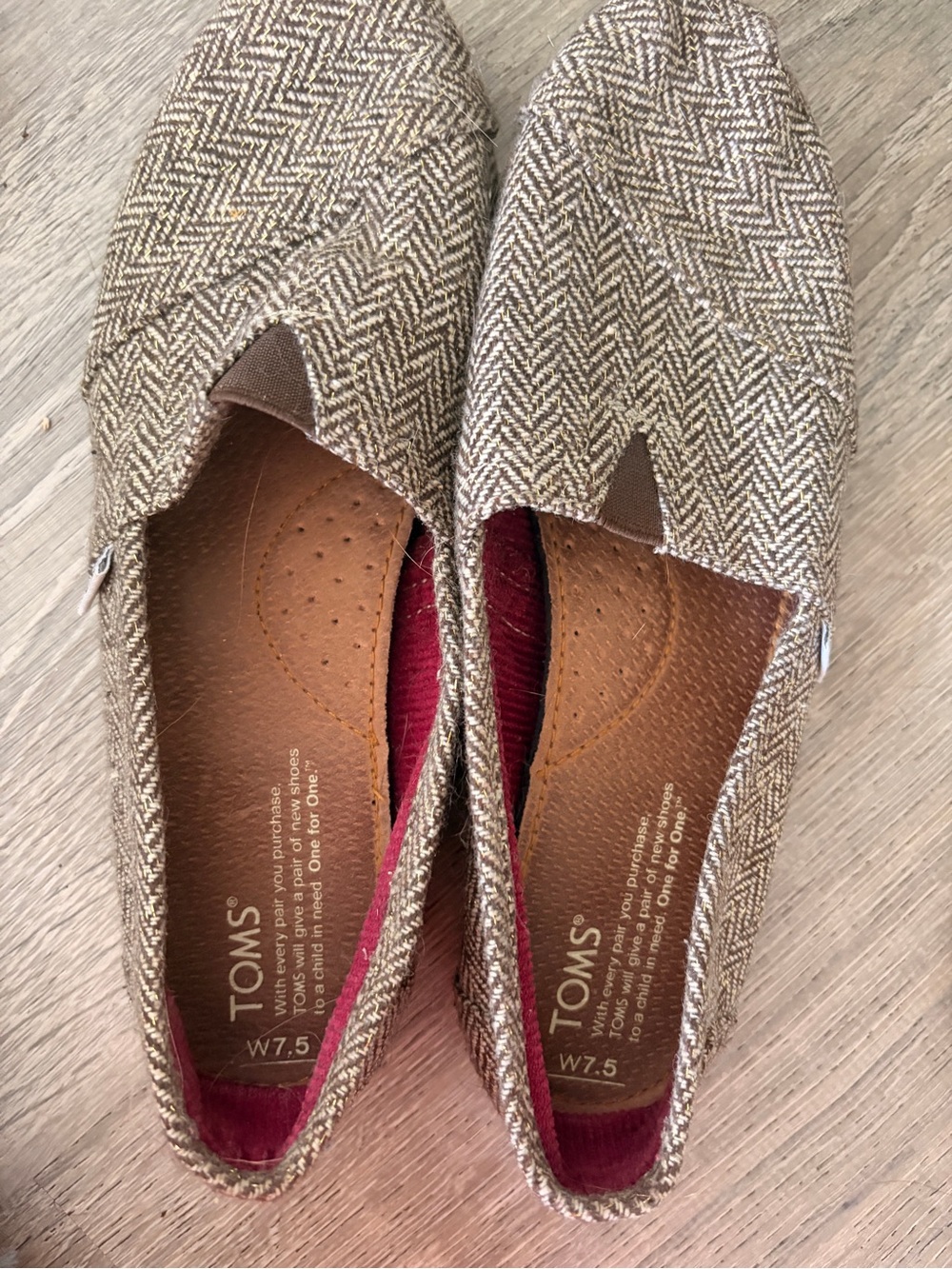 TOMS Women's Brown Herringbone Slip-On Loafers